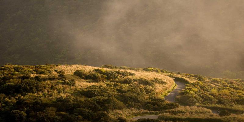 IPv6规模化部署实战指南：过渡技术、安全考量与高效运维工具